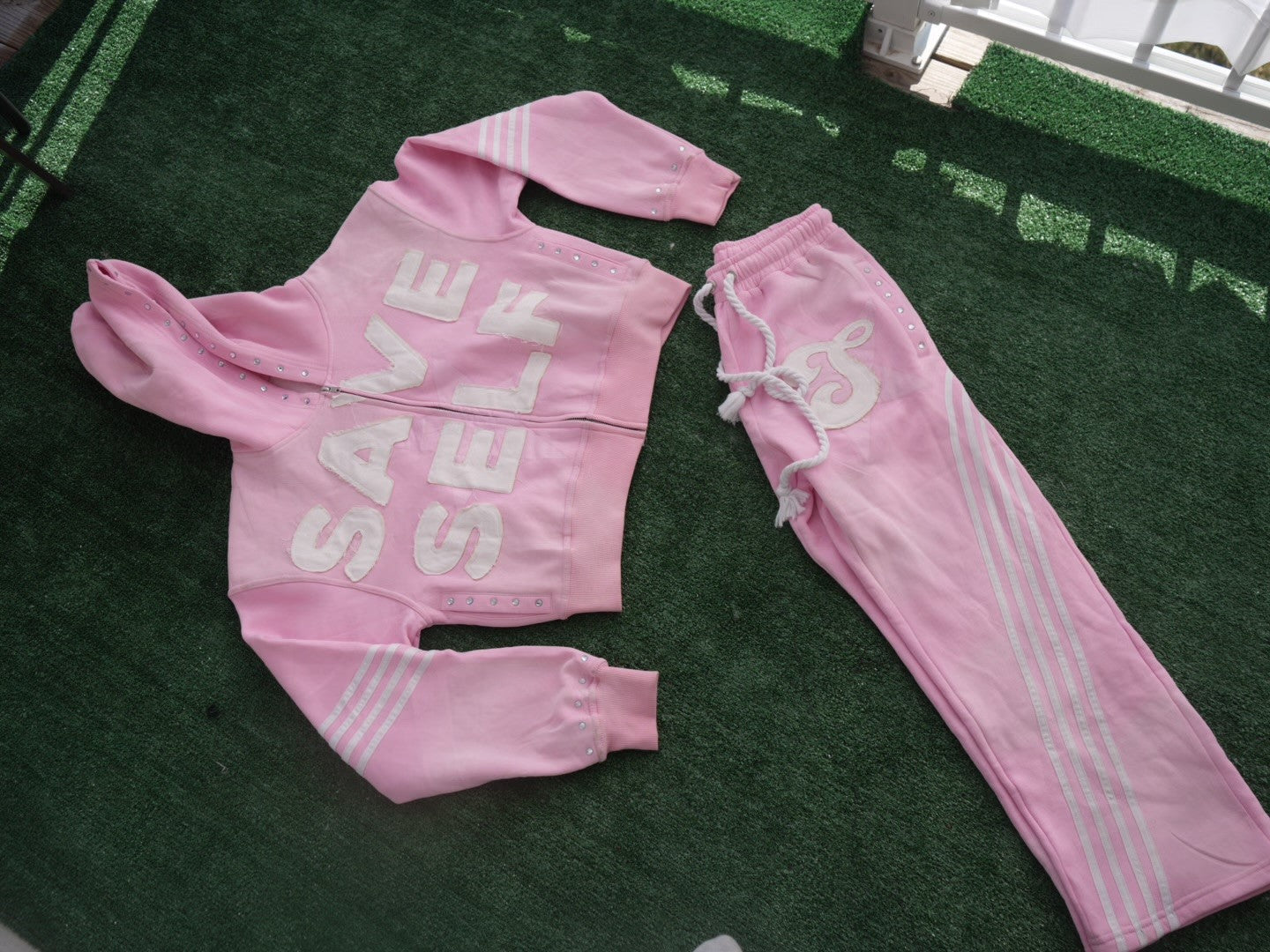 (Pre-order) Save Self Cropped Hoodie Set Pink